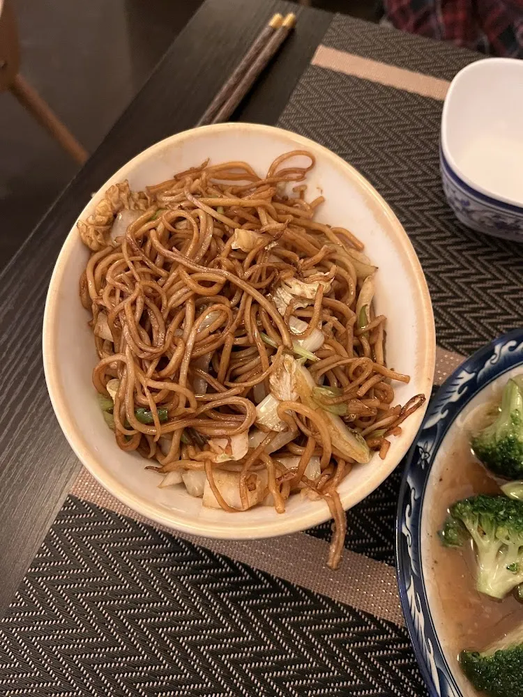 Nouilles Sautées Aux Légumes